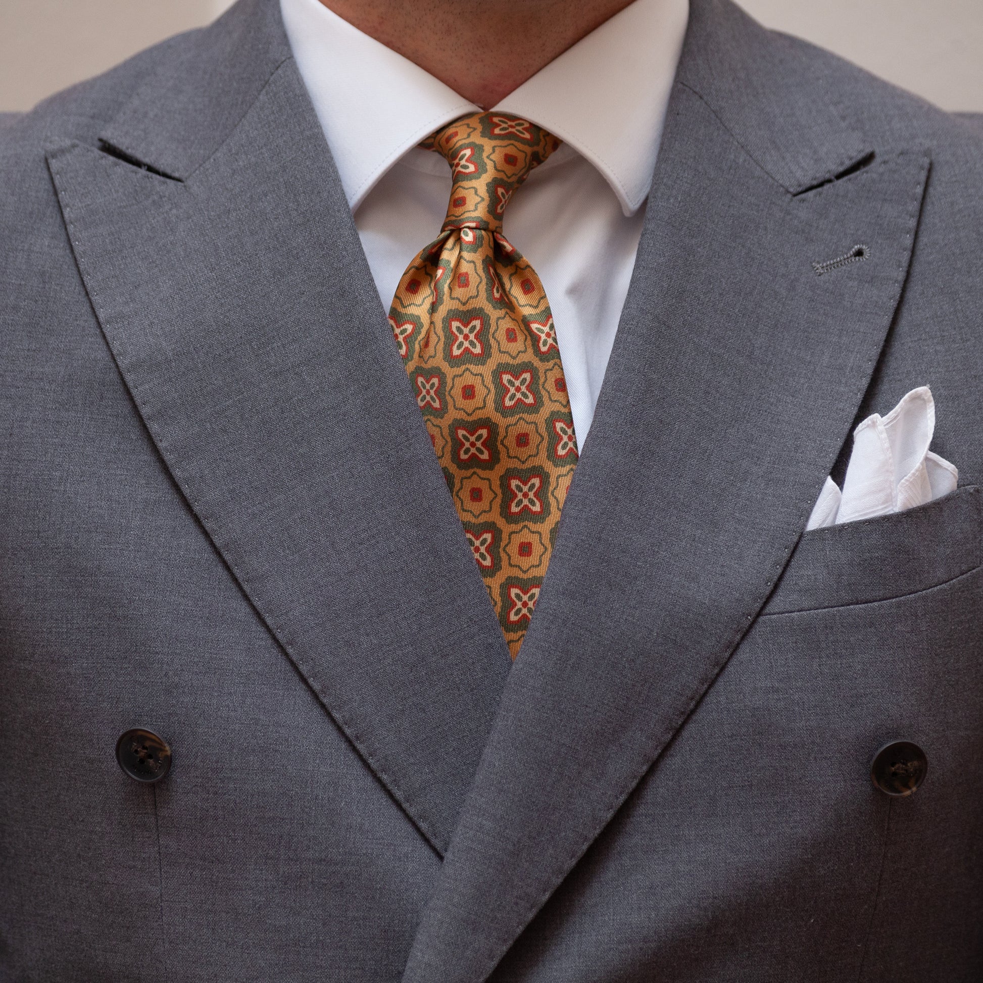 CORBATA DE SEDA GOLD VERNAZZA