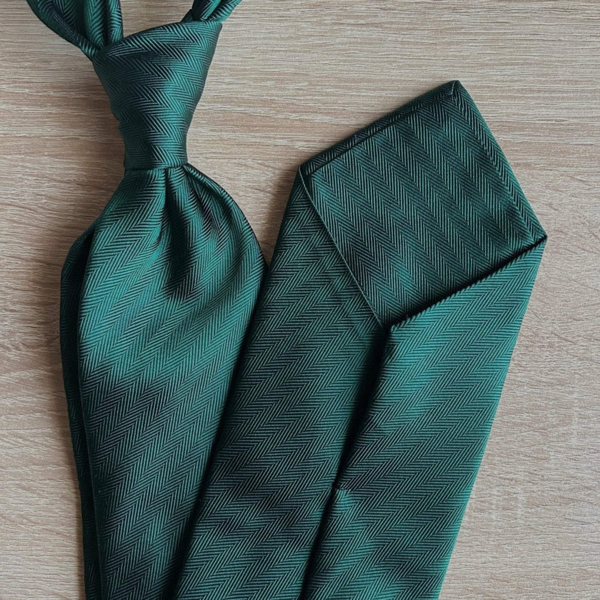 CORBATA JACQUARD ESPIGA VERDE