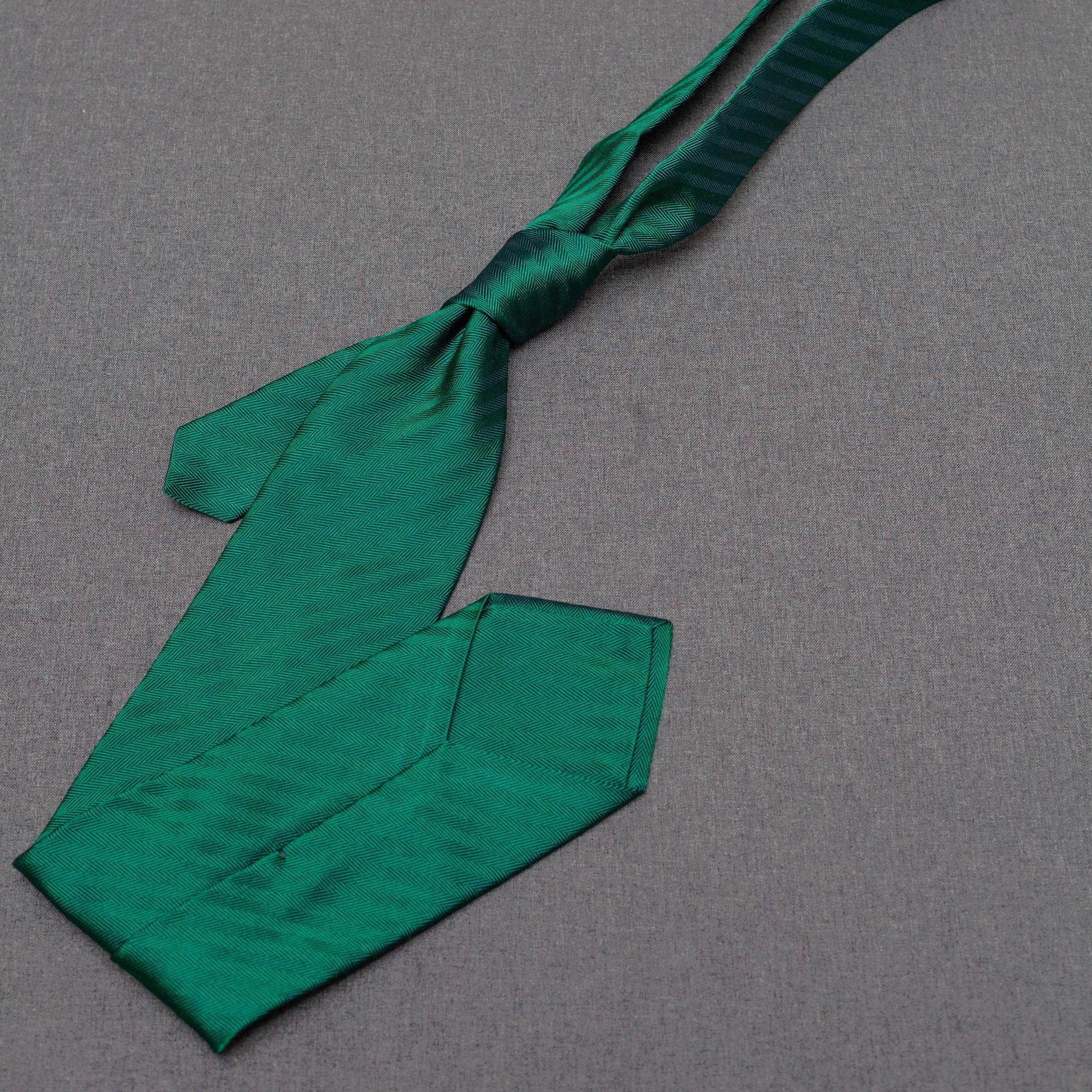 CORBATA JACQUARD ESPIGA VERDE